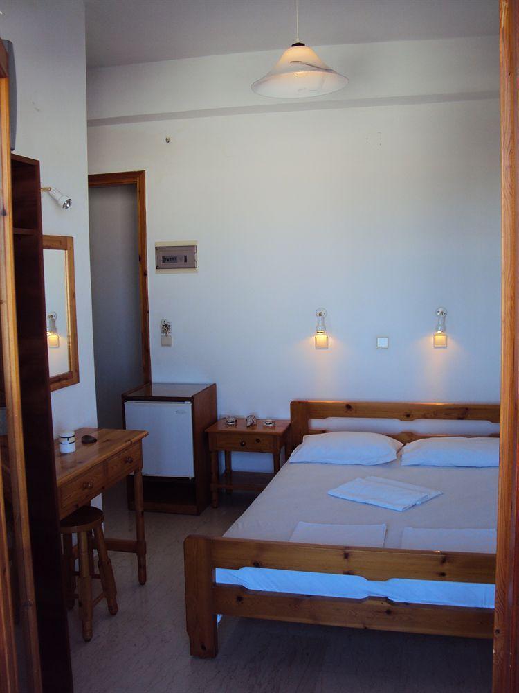 Ξενοδοχείο Privee Santorini Περίσσα