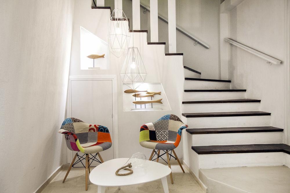 Privée Santorini Hotel Perissa (Santorini)