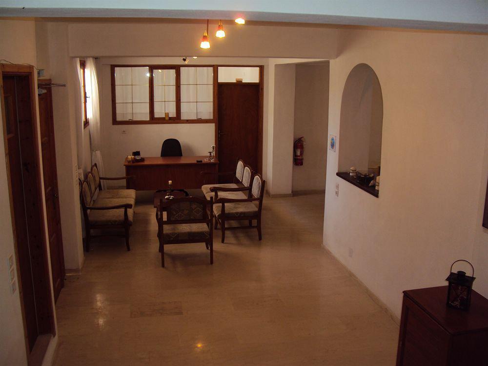 Hotel Privee Santorini Perissa (Santorini)