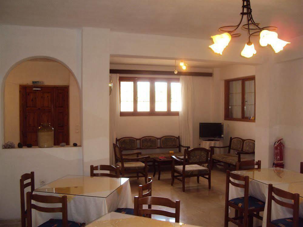 Hotel Privée Santorini Perissa (Santorini)