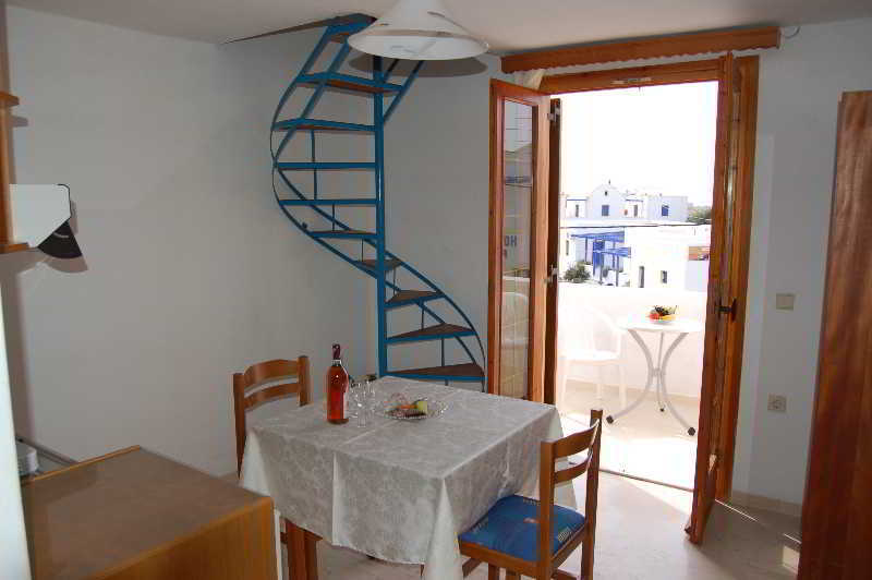 Hotel Privée Santorini Perissa (Santorini)